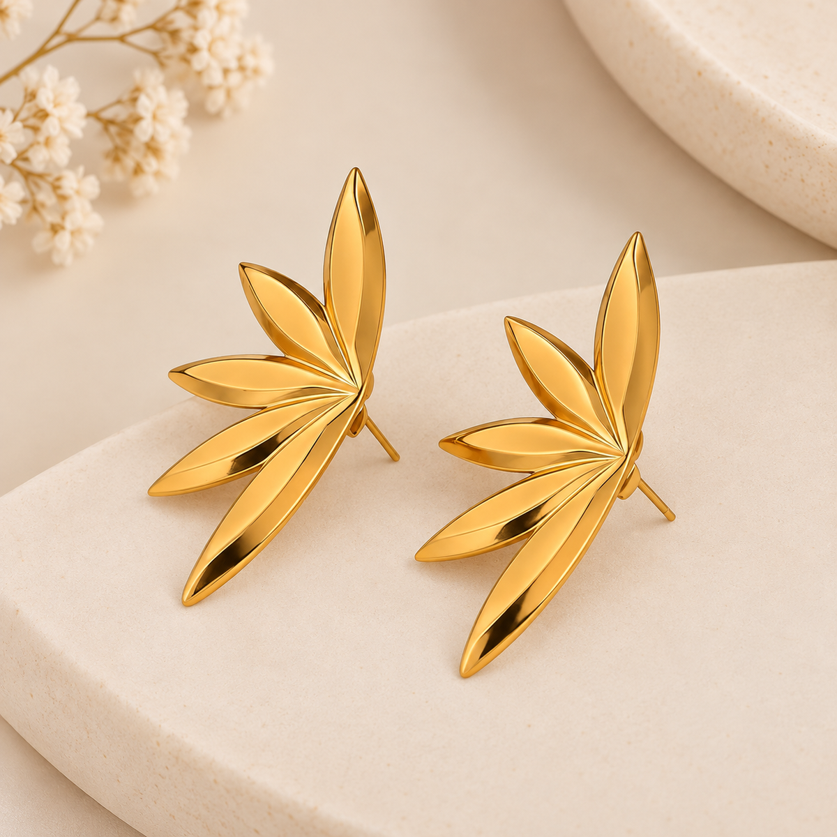 Serena Leaf Earrings