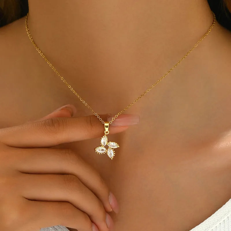 Serena Bloom Necklace
